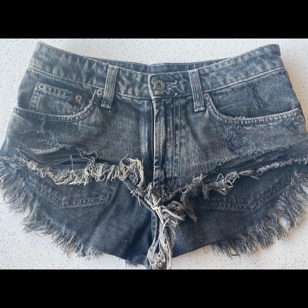 CARMAR Jean shorts